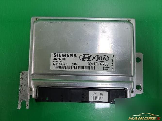 Kia Opirus 2004 — блок управления двигателем ECU 39110-37730