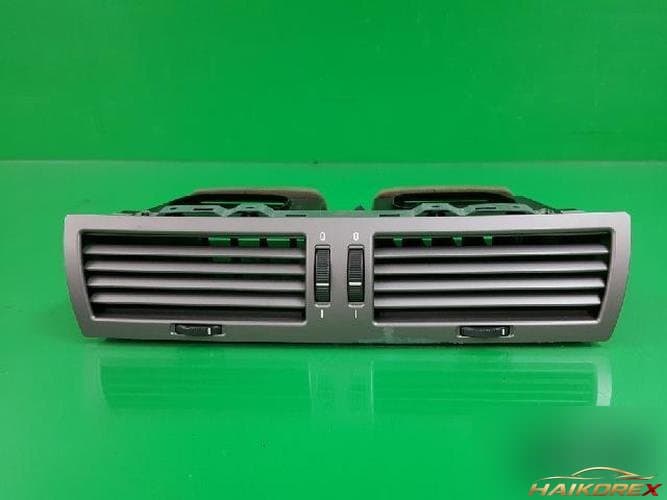 BMW 7 Series 2007 — панель приборов 6422 8223599