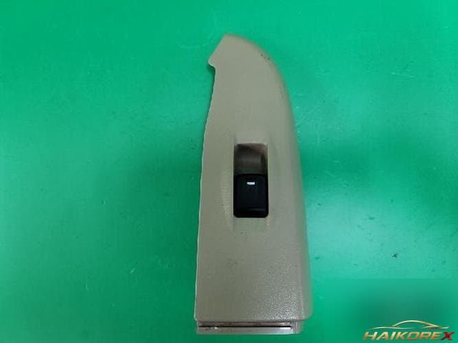 Renault SM3 2006 — кнопка стеклоподъемника (9)