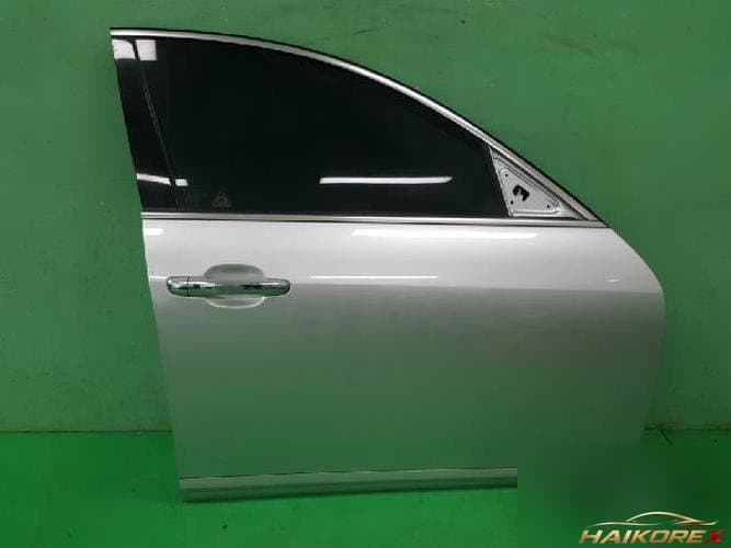 Hyundai Genesis 2013 — передняя дверь правая 760043M000