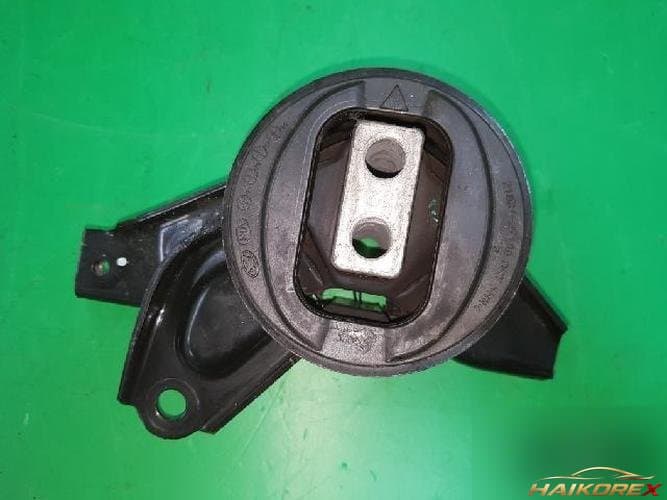 Hyundai Sonata 2012 — кронштейн крепления коробки передач 218304R000