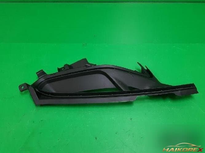 Porsche Taycan 2021 — прочие детали 9J1 807 681