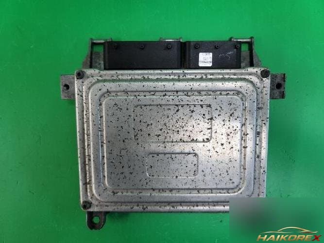 Mercedes-Benz B-Class 2009 — блок управления двигателем ECU A2661530591