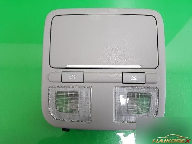 Hyundai Grandeur 2005 — салонный светильник 928303L000QS