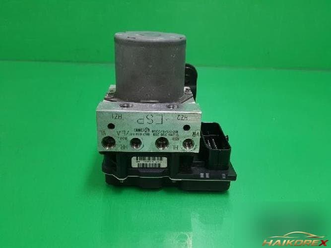 Audi A4 2010 — блок ABS 8K0907379BE