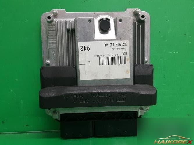 Audi A4 2010 — блок управления двигателем ECU 8K2907115AA