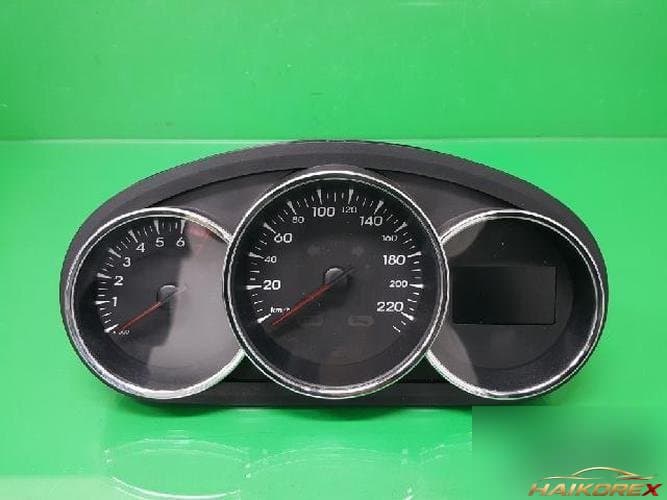 Renault SM3 2012 — панель приборов 250450023R