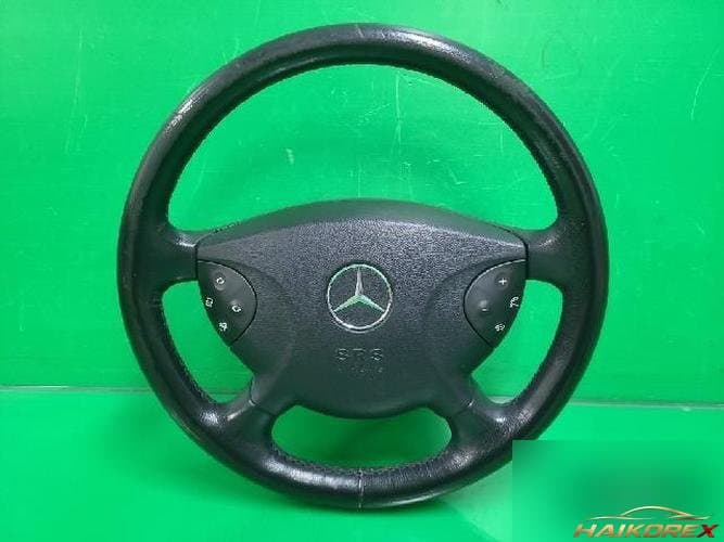 Mercedes-Benz E-Class 2003 — руль