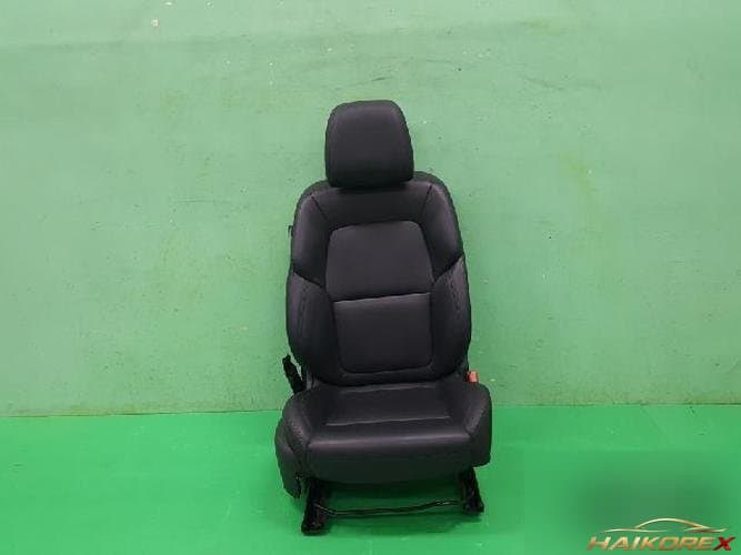 Renault SM6 2021 — сиденье