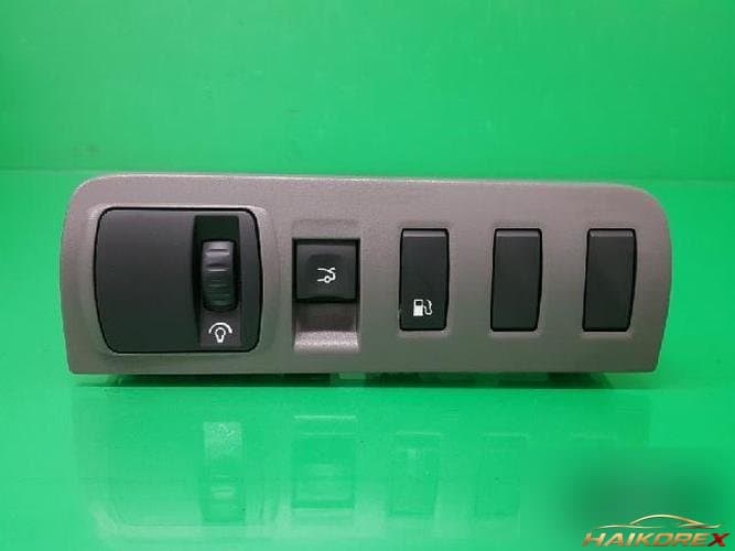 Renault SM3 2011 — кнопка регулировки яркости