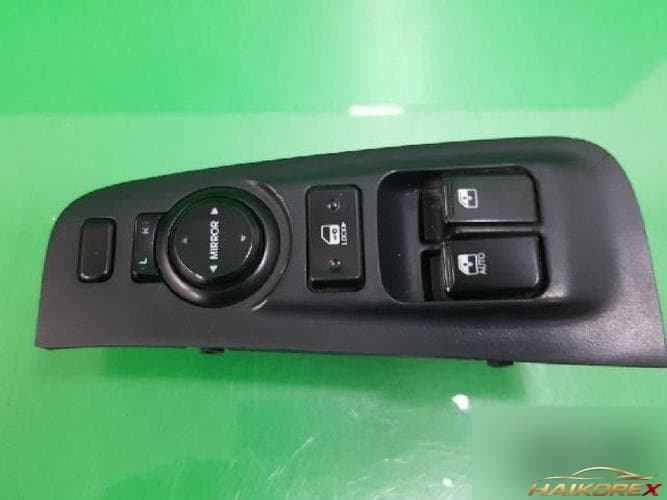 Hyundai Grand Starex 2008 — кнопка стеклоподъемника правая