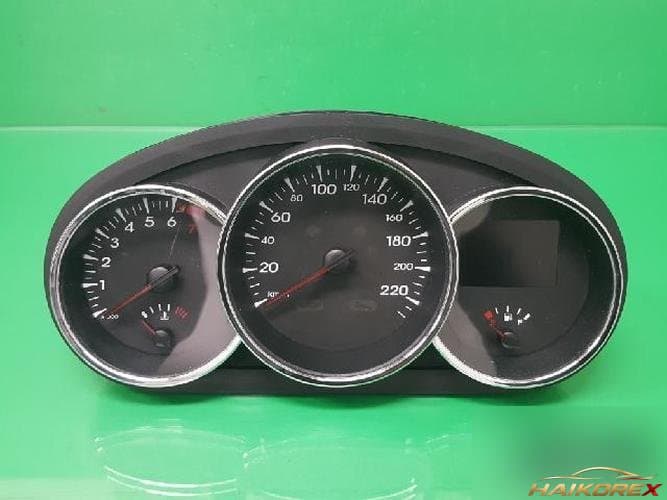 Renault SM3 2010 — приборная панель 248104925R