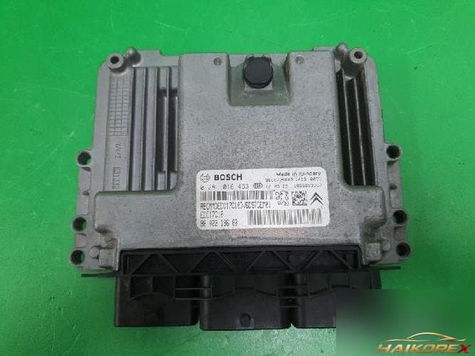 Citroen DS3 2013 — блок управления двигателем ECU 9802218680