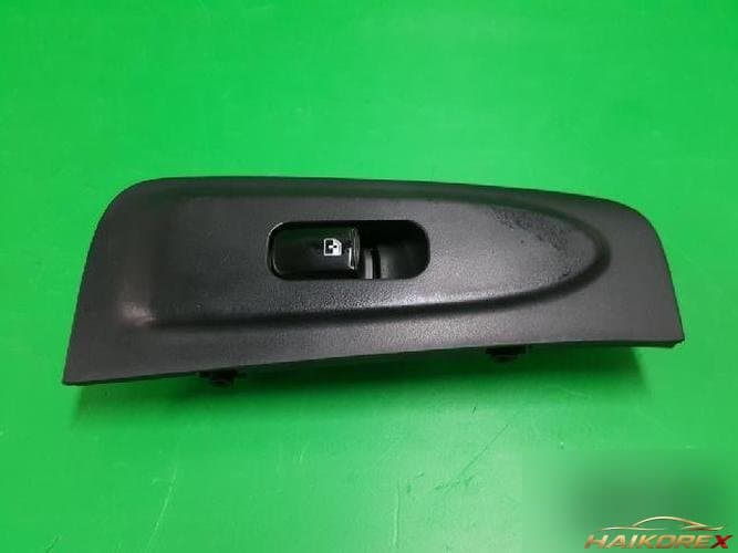 Hyundai Grand Starex 2008 — кнопка стеклоподъёмника (вторая)