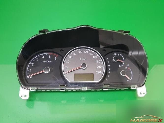 Hyundai Avante 2007 — панель приборов 940032H055