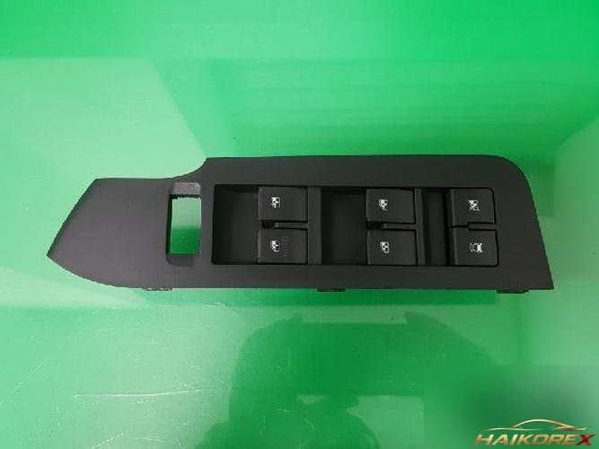 Daewoo Winstorm 2009 — выключатель стеклоподъемника 1