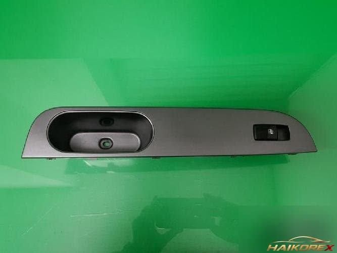 KG Mobility Rodius 2009 — кнопка стеклоподъемника