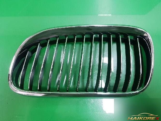 BMW 3 Series 2011 — решетка радиатора 33-9522 4
