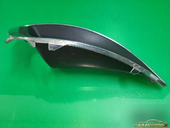 Ford MKS 2013 — прочая деталь 8A53 15A298