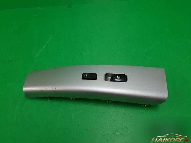 Hyundai Santa Fe 2007 — переключатель стеклоподъемника правый 935752B000S4