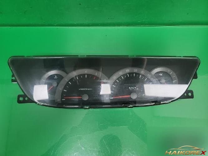 KG Mobility Rodius 2011 — приборная панель 8020021104