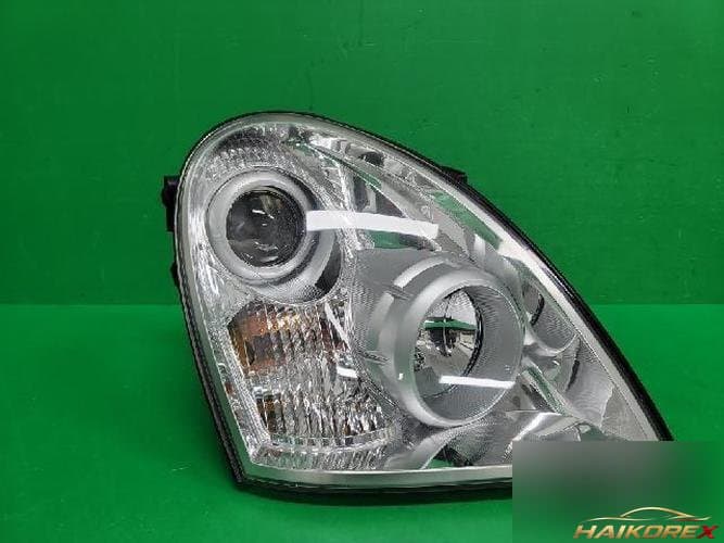 KG Mobility Rexton 2011 — фара правая 8310208B04