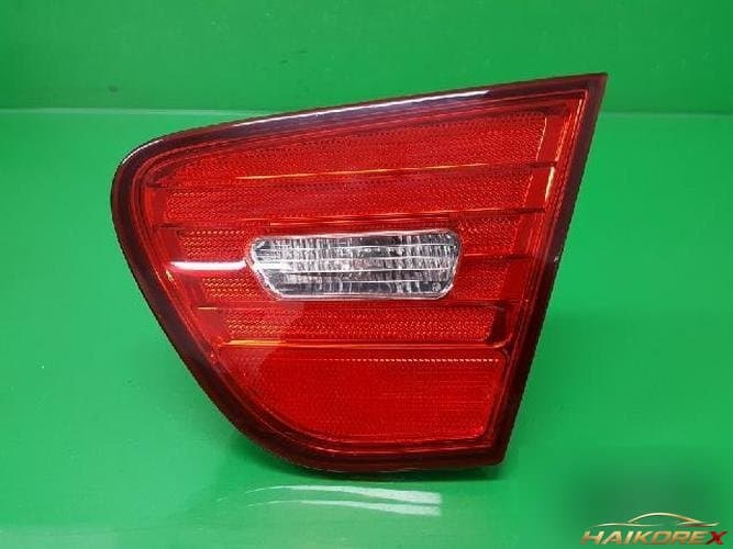 Hyundai Avante 2008 — задняя фонарь (фонарь багажника) 924042H000