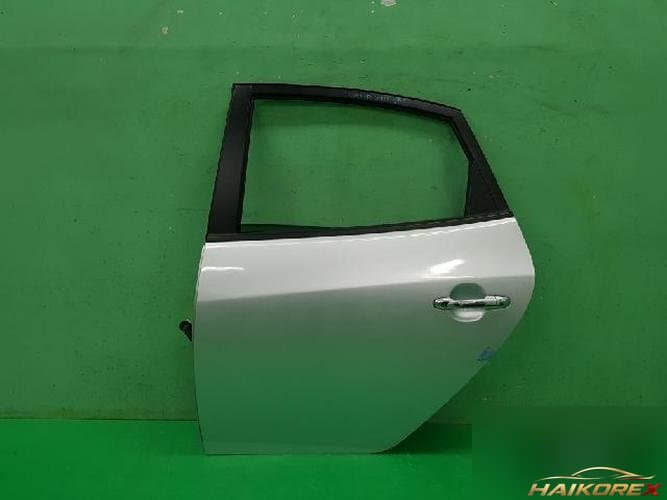 Hyundai Avante 2008 — дверь задняя левая 770032H010