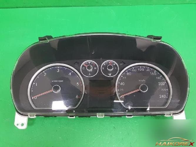 Hyundai i30 2008 — приборная панель 94003 2L075