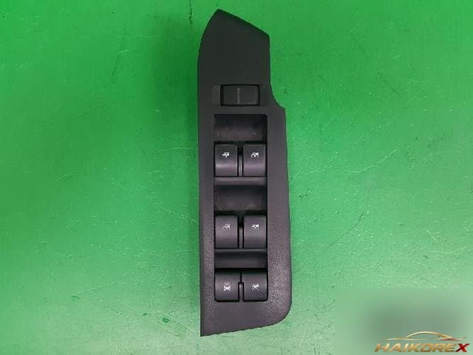 Daewoo Winstorm 2007 — выключатель стеклоподъемника 1