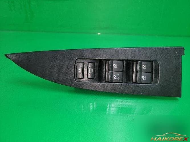 KG Mobility Actyon 2010 — выключатель электростеклоподъемника 1