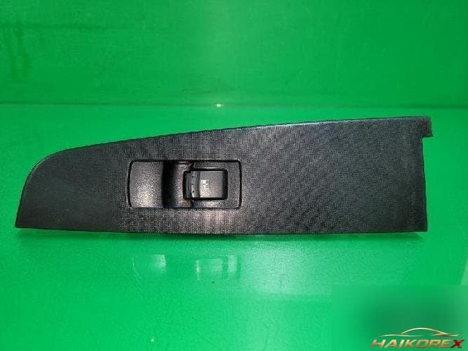 KG Mobility Actyon 2010 — выключатель стеклоподъемника передний левый
