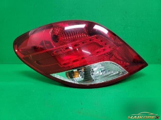 Peugeot 207 2011 — комбинированный фонарь задний левый 9686566080