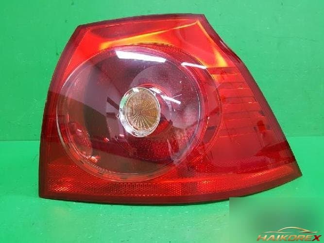 Volkswagen Golf 2008 — комбинированный фонарь задний правый (пассажирский) 1K694 2