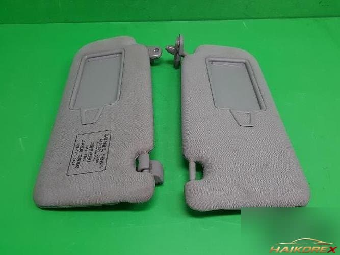 Kia Sorento 2010 — солнцезащитный козырек правый 852102P010H9