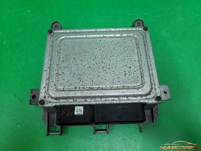 Mercedes-Benz B-Class 2008 — блок управления двигателем ECU A2661539179