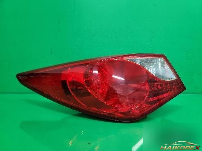 Hyundai Sonata 2010 — комбинированный фонарь задний левый (водителя) 92401 3S000 8