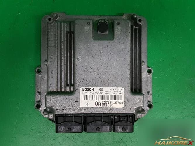 Renault QM5 2010 — блок управления двигателем ECU 23710JY08D