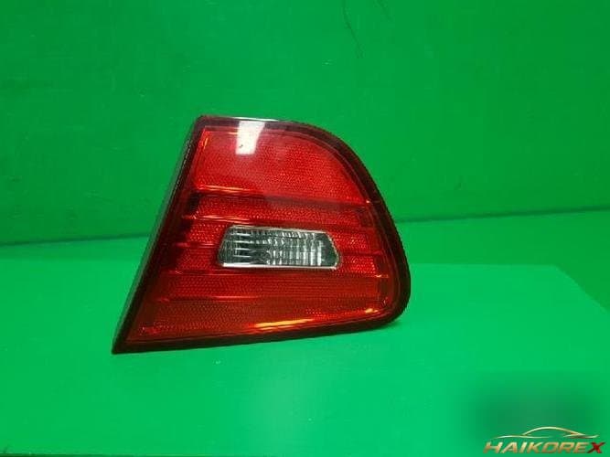 Hyundai Avante 2008 — повторитель поворота (багажник) 924042H000