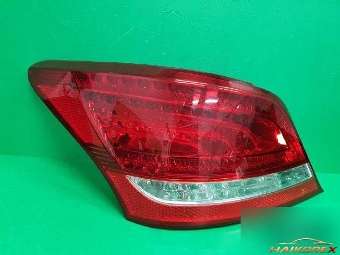 Hyundai Equus 2010 — комбинированный фонарь задний левый 92401 3N000 10