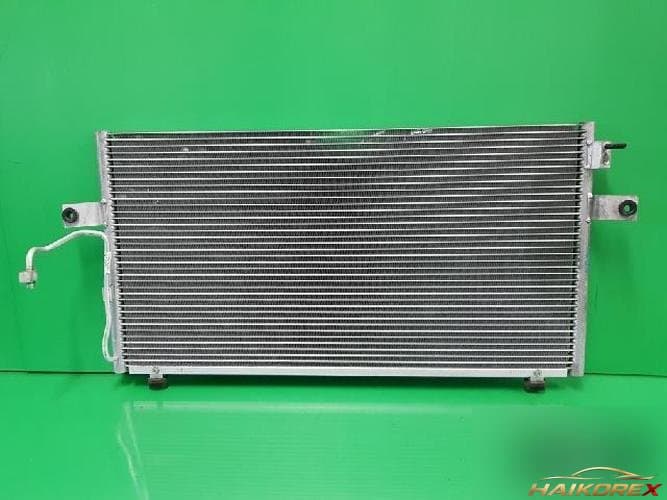 Renault SM5 2004 — конденсер кондиционера