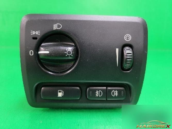 Volvo S60 2009 — кнопка регулировки яркости
