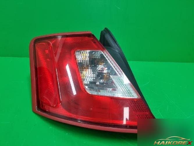Ford Taurus 2010 — комбинированный фонарь задний левый AG13 13B505