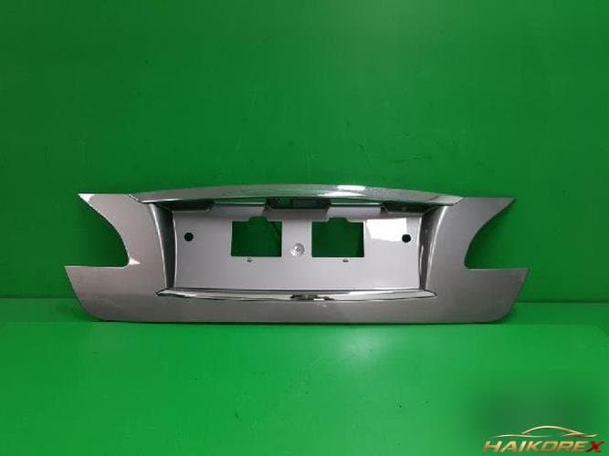 Nissan Fuga 2014 — прочие детали 84810 1ME0A 1