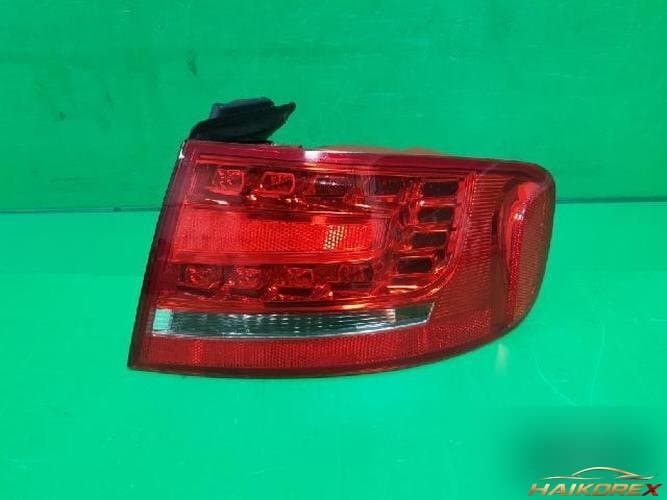 Audi A4 2010 — отделка багажника 2VA 010 085