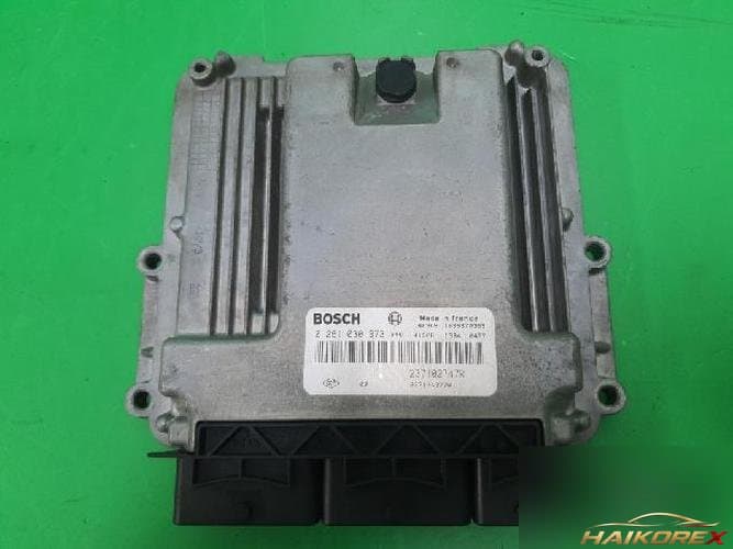 Renault QM3 2014 — блок управления двигателем ECU 237102747R