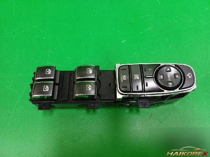 Hyundai Equus 2010 — кнопка стеклоподъемника 93570-3N100 VM5