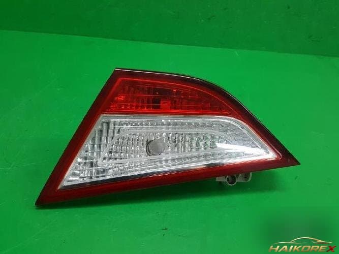 Hyundai Sonata 2013 — подсветка багажника белая 924043S000