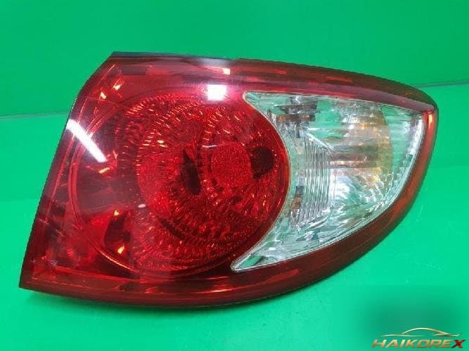 Hyundai Santa Fe 2008 — задний комбинированный фонарь правый (пассажирский) 92402 2B000 10