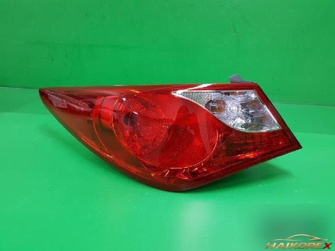 Hyundai Sonata 2013 — фонарь задний левый (комбинированный) 92401 3S010 1